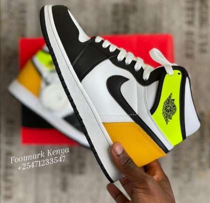Jordan 1 Nike sneakers image 12
