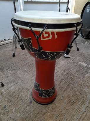 Red djembe image 2