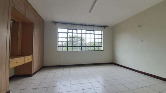 4 bedroom apartment for sale in Kileleshwa image 2