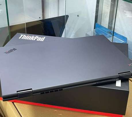 Lenovo Thinkpad x1yoga laptop image 2