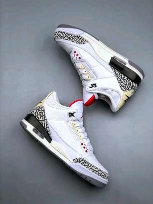 Air Jordan 3 
Size 
40-45 image 4
