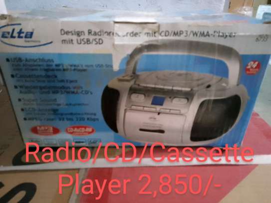 Cassette player with radio and cd image 4