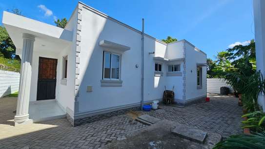 3 Bed Villa with En Suite at Mtomondoni image 10