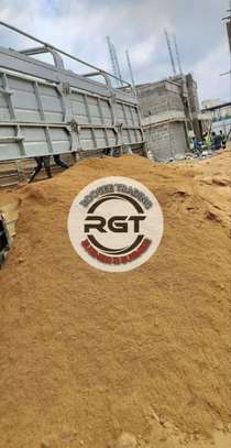 HIGH QUALITY STONE,SAND AND BALLAST FOR SALE image 6