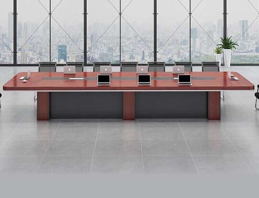 OFFICE TABLE: Brown Large Crowd Office Chair image 5