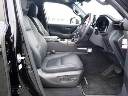 2021 Toyota Land Cruiser ZX image 10