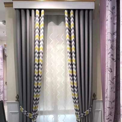 curtains and blinds image 1