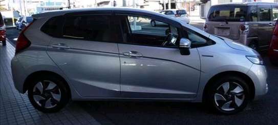 Silver Honda Fit hybrid KDL (MKOPO/HIRE PURCHASE ACCEPTED image 4