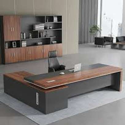 1.6 M L Shaped Executive Office Working Desk image 6