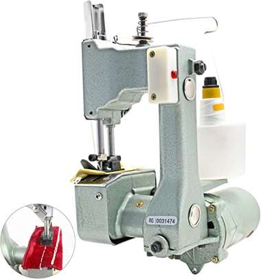 Sewing machine GK9-2 Portable bag closer image 1
