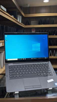 Dell 2 in 1 5300 image 2