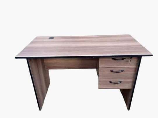 Spacious and strong office desks image 9