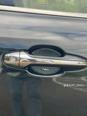 Toyota Harrier premium grade black sunroof 2018 image 4