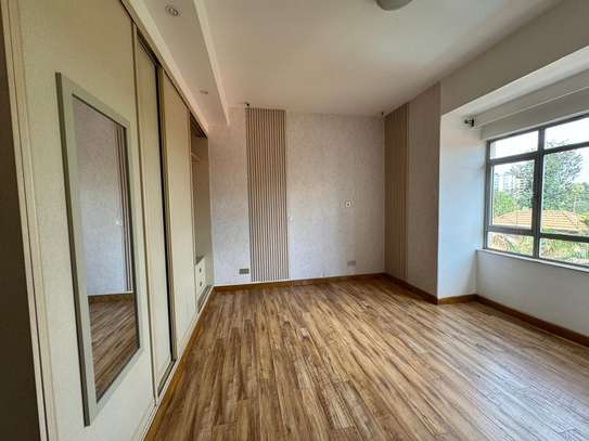3 Bed Apartment with En Suite in Kileleshwa image 10