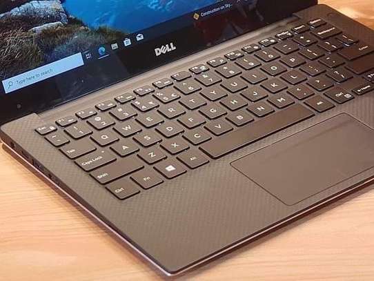Dell XPS 13 9350  Touchscreenlaptop image 2