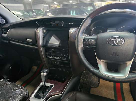 Toyota fortuner image 2
