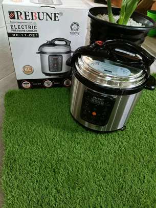 Electric Pressure cooker image 2