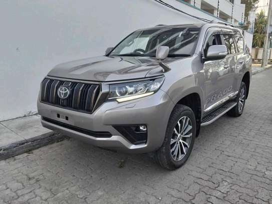 Toyota Land cruiser VXL Diesel engine 2019 model image 3