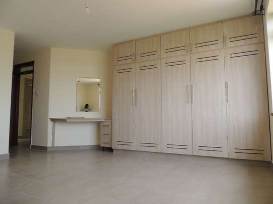 3 Bed Apartment with En Suite at Demi Land Apartments image 9