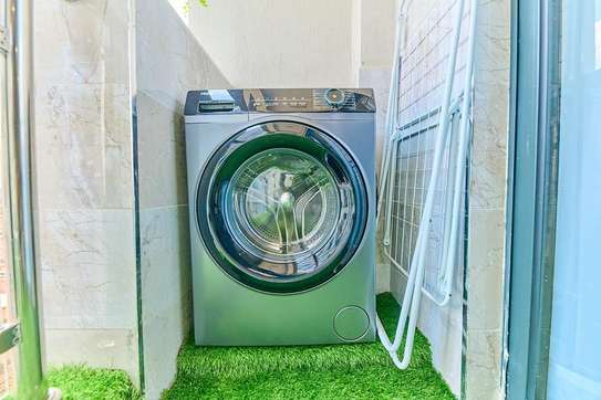 Furnished 1 Bed Apartment in Valley Arcade image 19