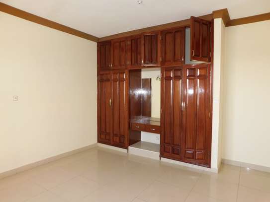 4 Bed Apartment with En Suite in Mombasa CBD image 19