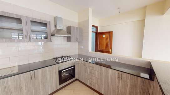 3 Bed Apartment with En Suite at Mountain View image 16