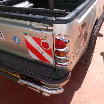 Toyota Hilux Single Cab 2500 CC Manual Diesel Accident free image 4