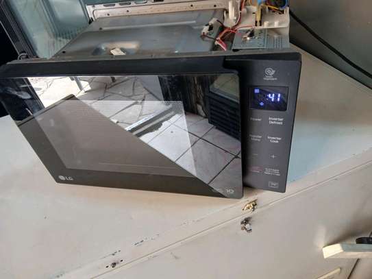 Lg inverter microwave 20l image 2