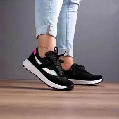 Best trendy casual shoes image 1