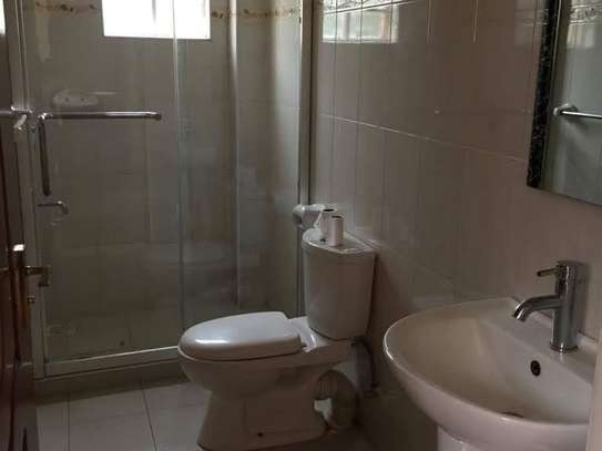 4 Bed House with En Suite in Kiambu Road image 2