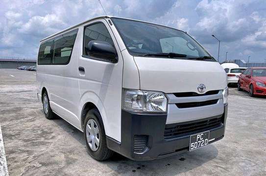 TOYOTA HIACE 2016 MODEL. image 5