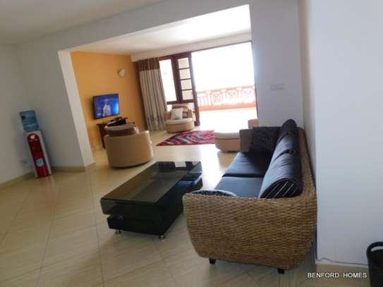 Serviced 2 Bed Apartment with En Suite in Shanzu image 8