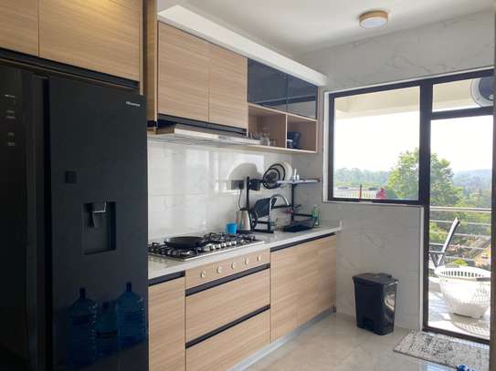 Serviced 3 Bed Apartment with En Suite in Riverside image 14