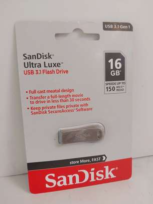 SanDisk 16GB Ultra Luxe USB 3.1 Flash Drive, SDCZ74-016G-G46 image 1