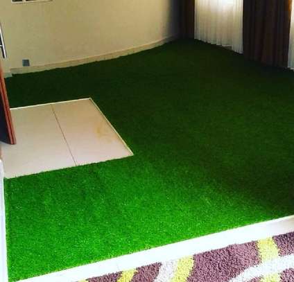 WATERPROOF SYNTHETIC ARTIFICIAL GRASS CARPET image 3