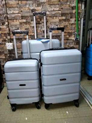 3 in 1 luxurious fibre suitcase image 5