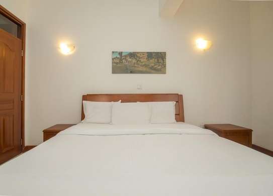 2 Bed Apartment with En Suite at Kindaruma Road image 8