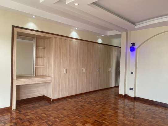 Serviced 3 Bed Apartment with En Suite in Lavington image 5