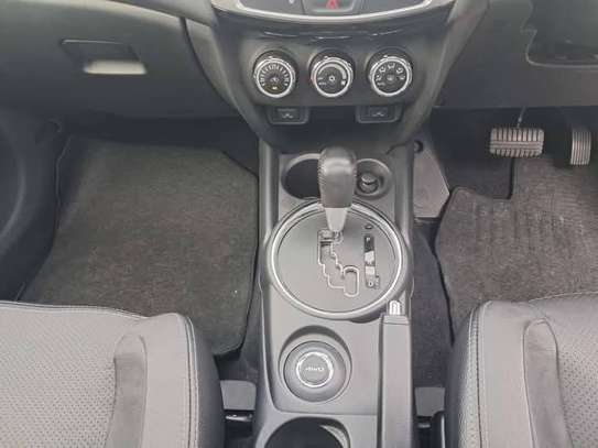 Mitsubishi RVR 2017 sunroof image 8