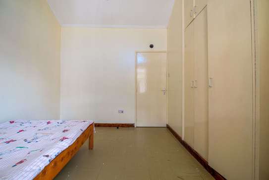 4 Bed Townhouse with En Suite in Ngong Road image 18