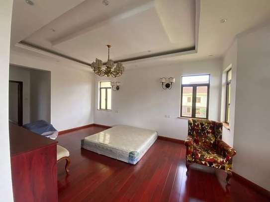 5 Bed House with Balcony at Karen image 9