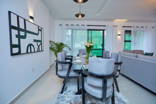 3 Bed Apartment with En Suite in General Mathenge image 5
