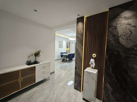 Serviced 3 Bed Apartment with En Suite in Kileleshwa image 12