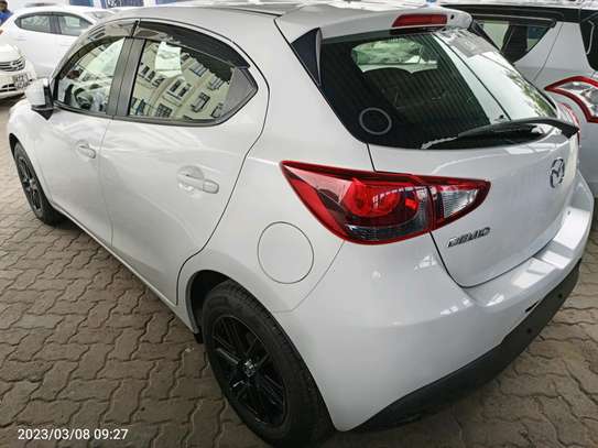 Mazda Demio petrol pearl white image 6