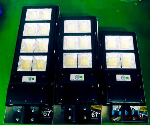 INTEGREATED SOLAR LIGHTS image 5