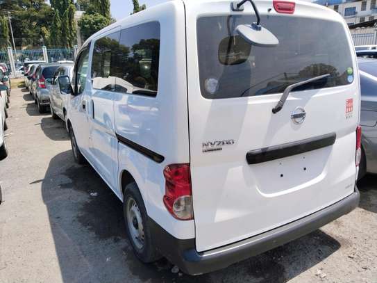 Nissan NV200 white on sale image 1