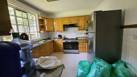 3 Bed Apartment with En Suite in Muthaiga image 7