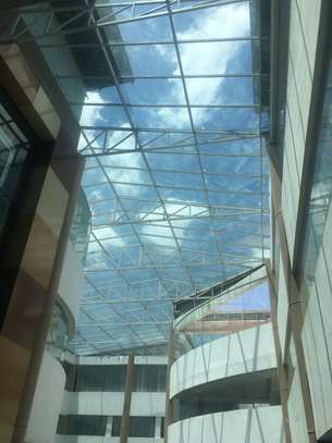 Glass and exterior cleaning image 2