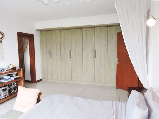 4 Bed Apartment with En Suite at General Mathenge image 11