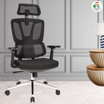 Ergonomic Mesh Office Chair – Adjustable Lumbar image 4